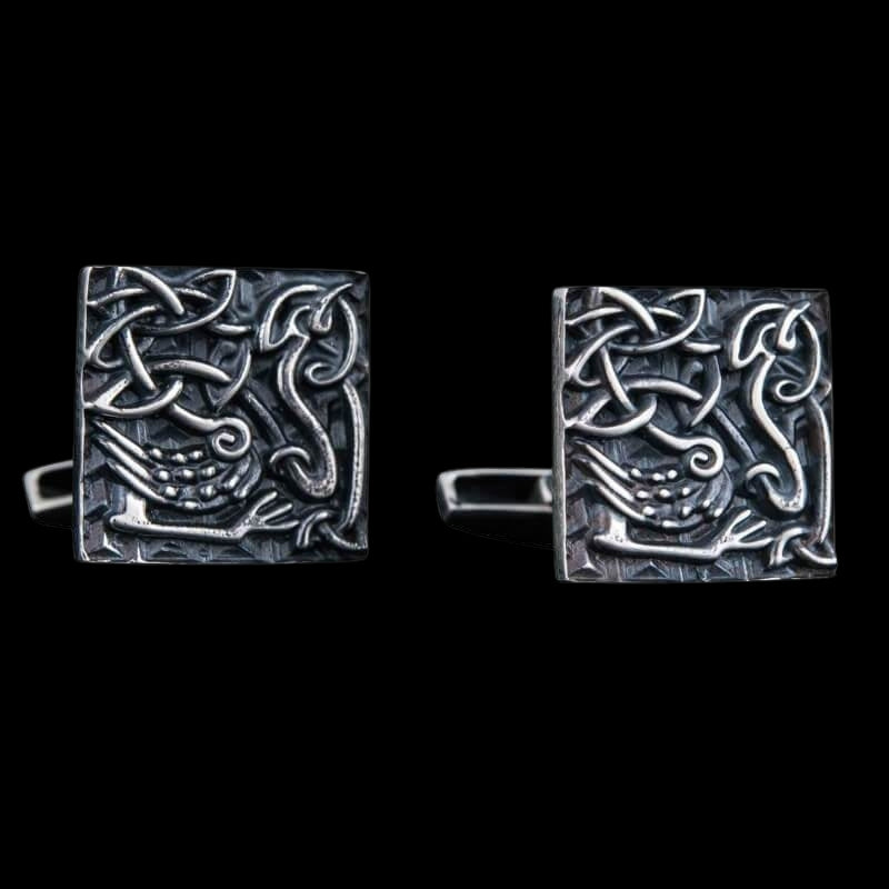 vkngjewelry Bontons de Manchettes Handcrafted Unique Norse Ornament Square v4 Sterling Silver Cufflinks