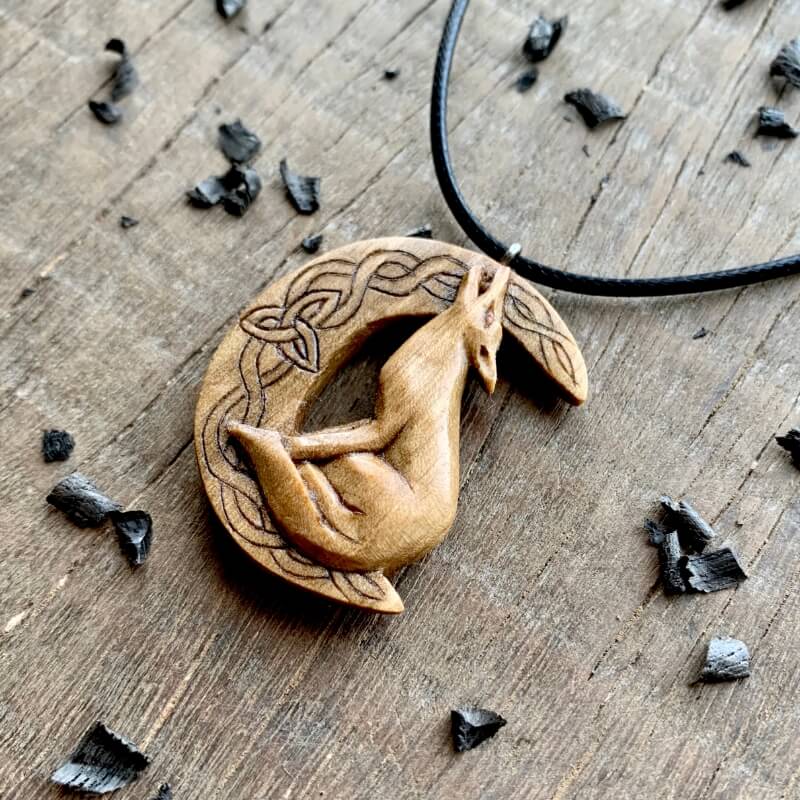 vkngjewelry Pendant Unique Walnut Wood Celtic Wolf On The Moon With Triquetra Pendant Style 1