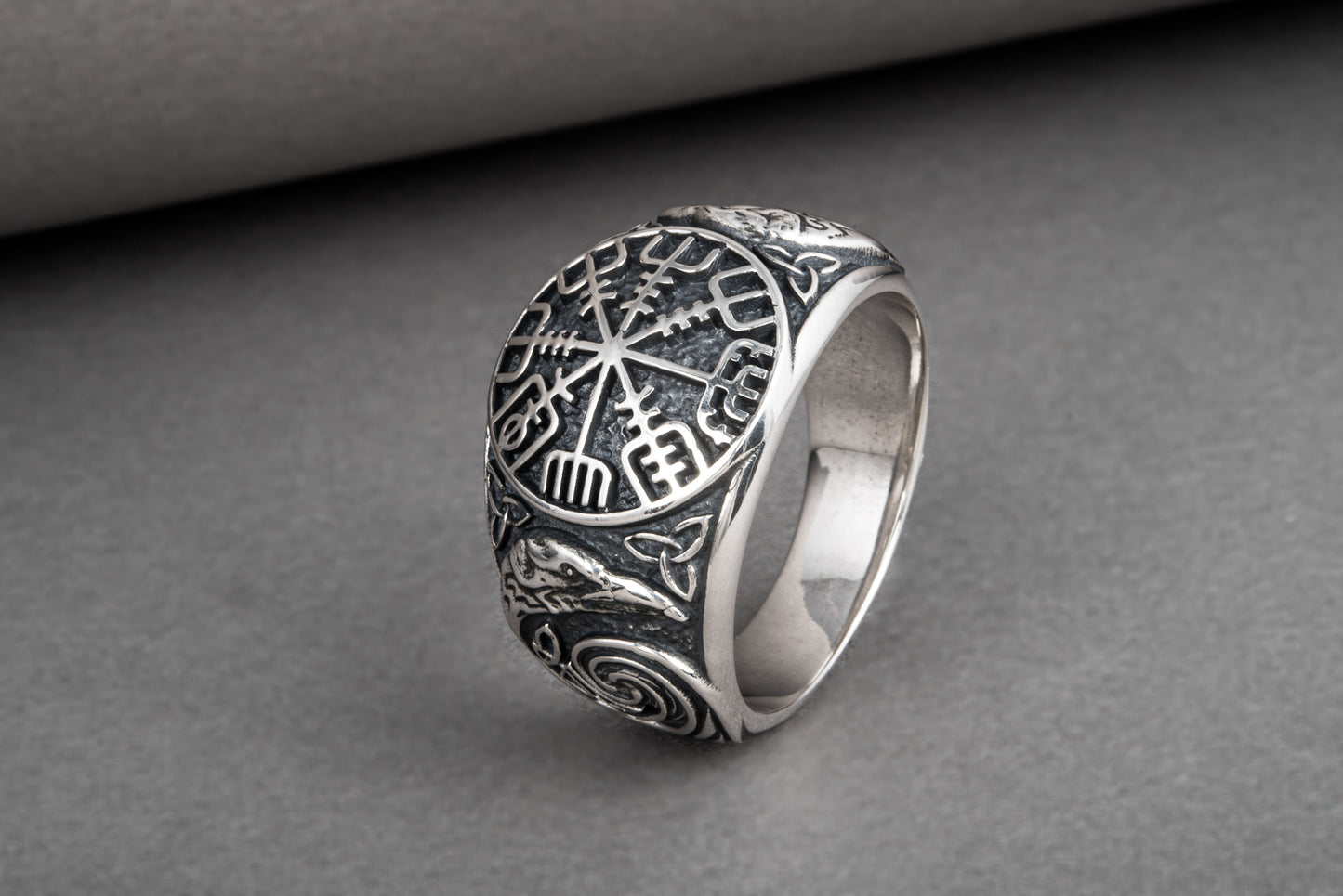 vkngjewelry Ring Handcrafted Vegvisir Ancient Ravens Sides Sterling Silver Ring