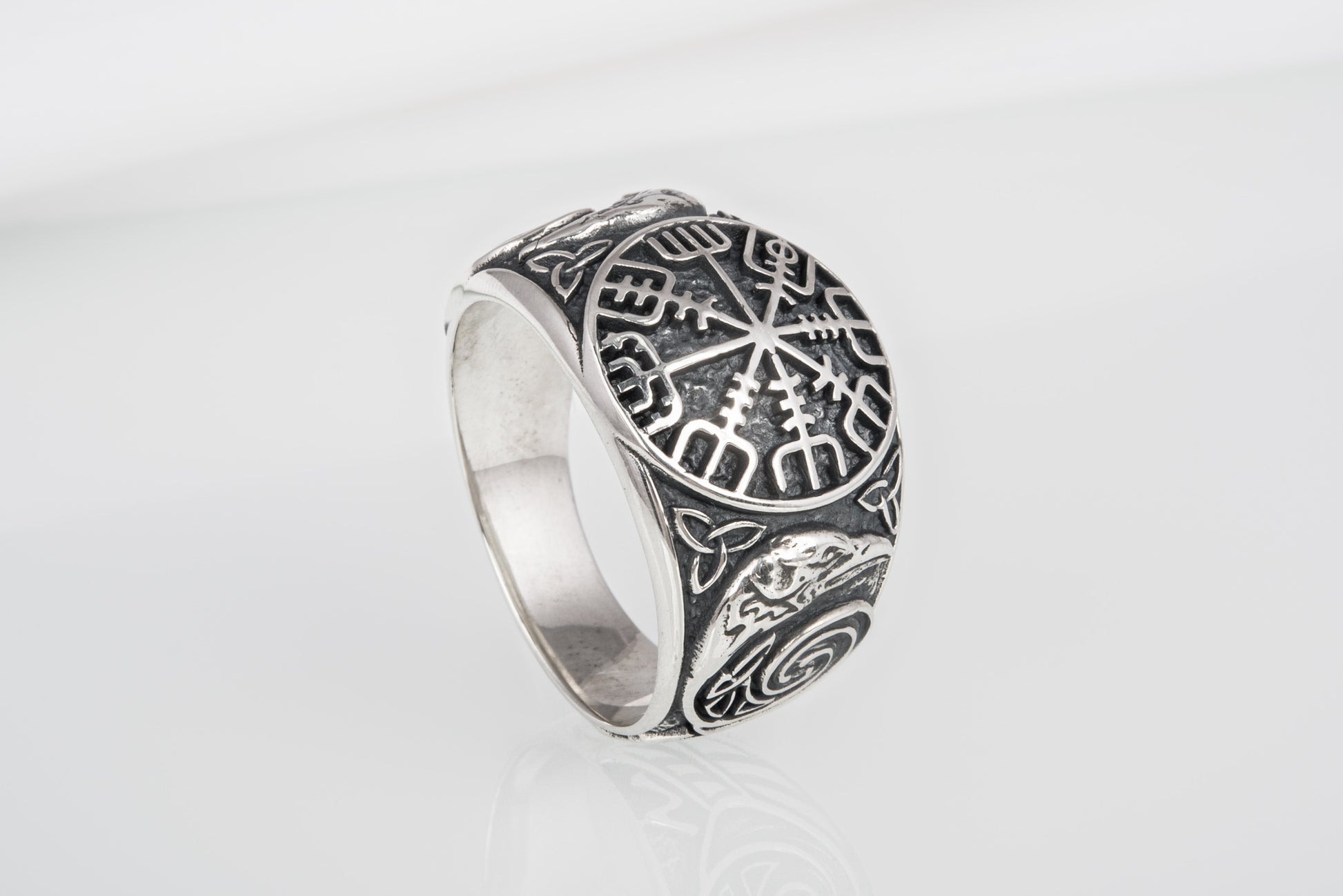 vkngjewelry Ring Handcrafted Vegvisir Ancient Ravens Sides Sterling Silver Ring