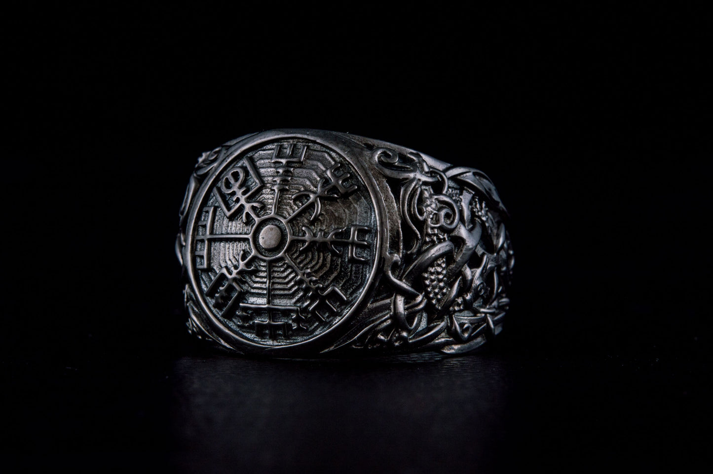 vkngjewelry Ring Handcrafted Vegvisir Symbol Mammen Style Ruthenium Ring