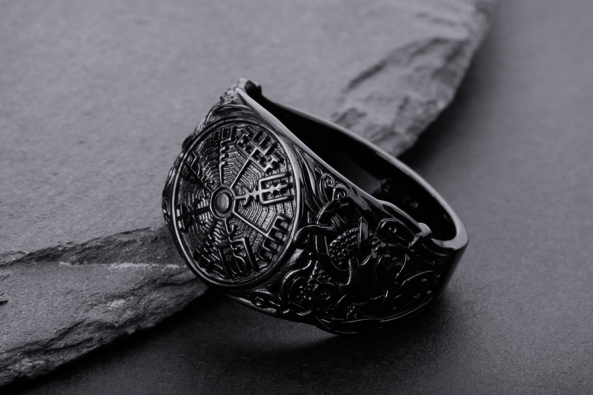 vkngjewelry Ring Handcrafted Vegvisir Symbol Mammen Style Ruthenium Ring