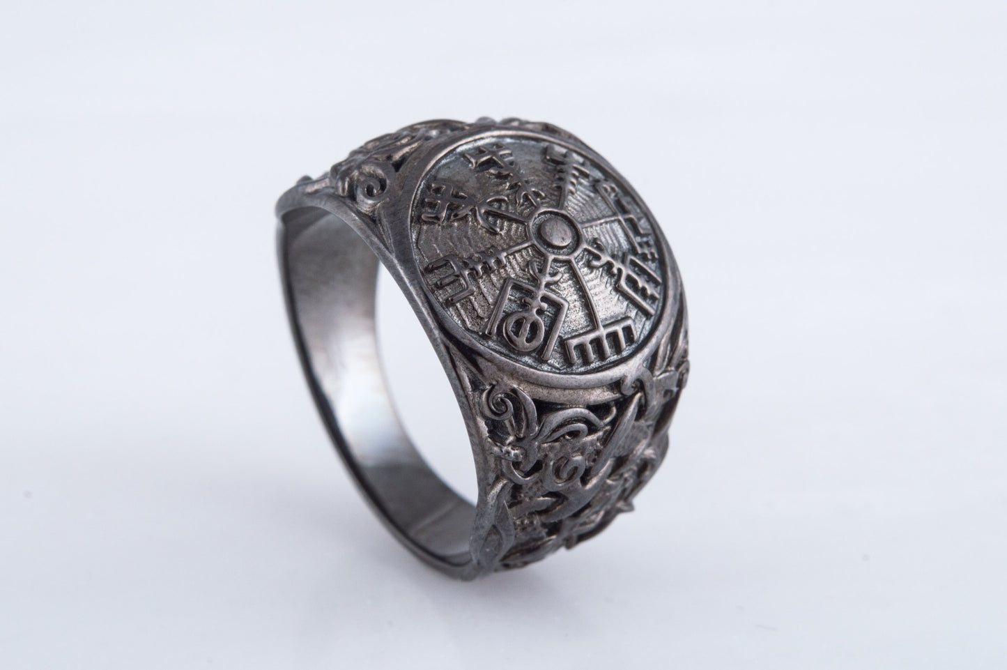 vkngjewelry Ring Handcrafted Vegvisir Symbol Mammen Style Ruthenium Ring