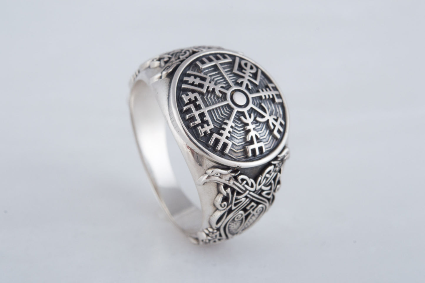 vkngjewelry Ring Handcrafted Vegvisir Symbol Scandinavian Style Ornament Sterling Silver Ring