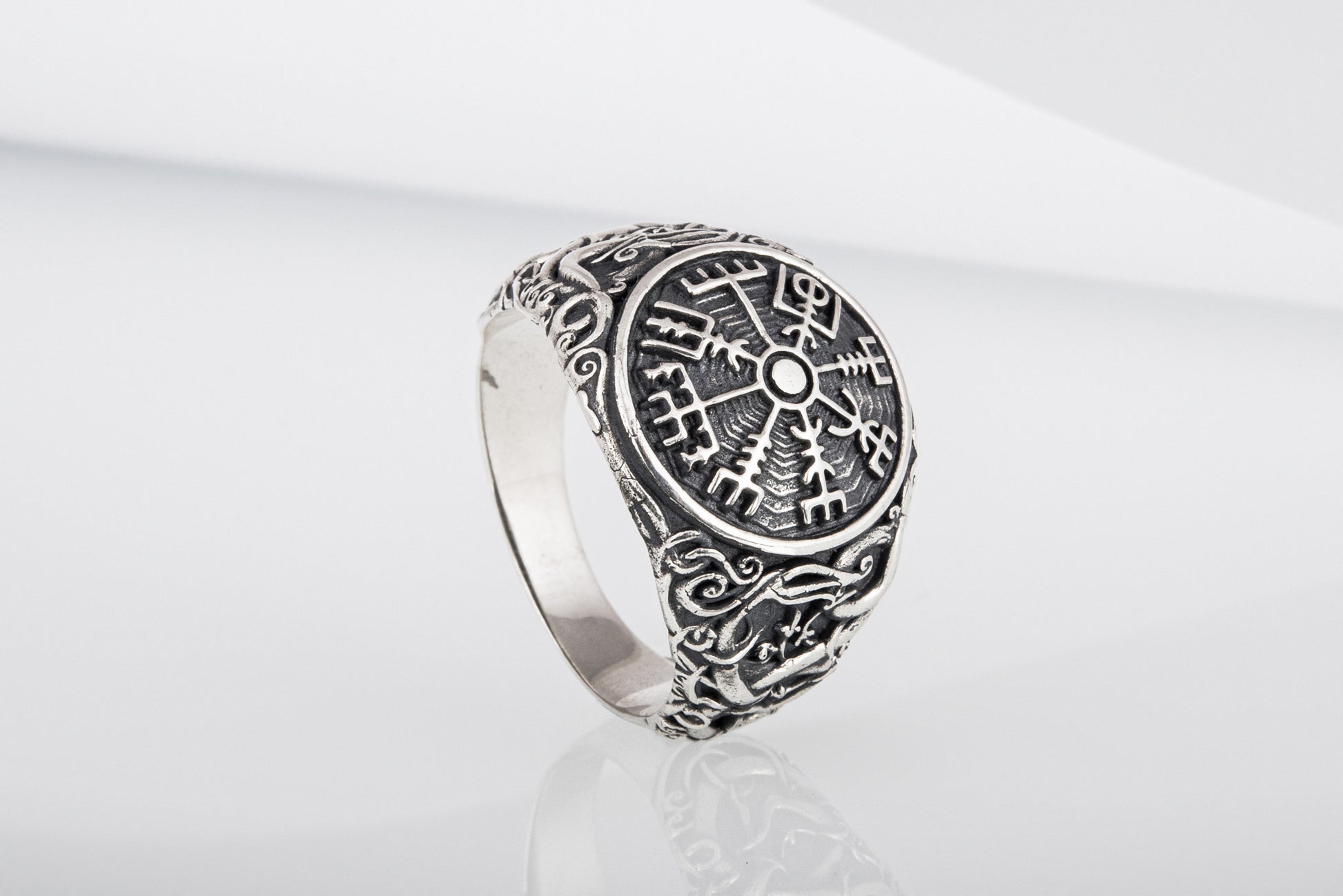 vkngjewelry Ring Handcrafted Vegvisir Urnes Style Sterling Silver Ring