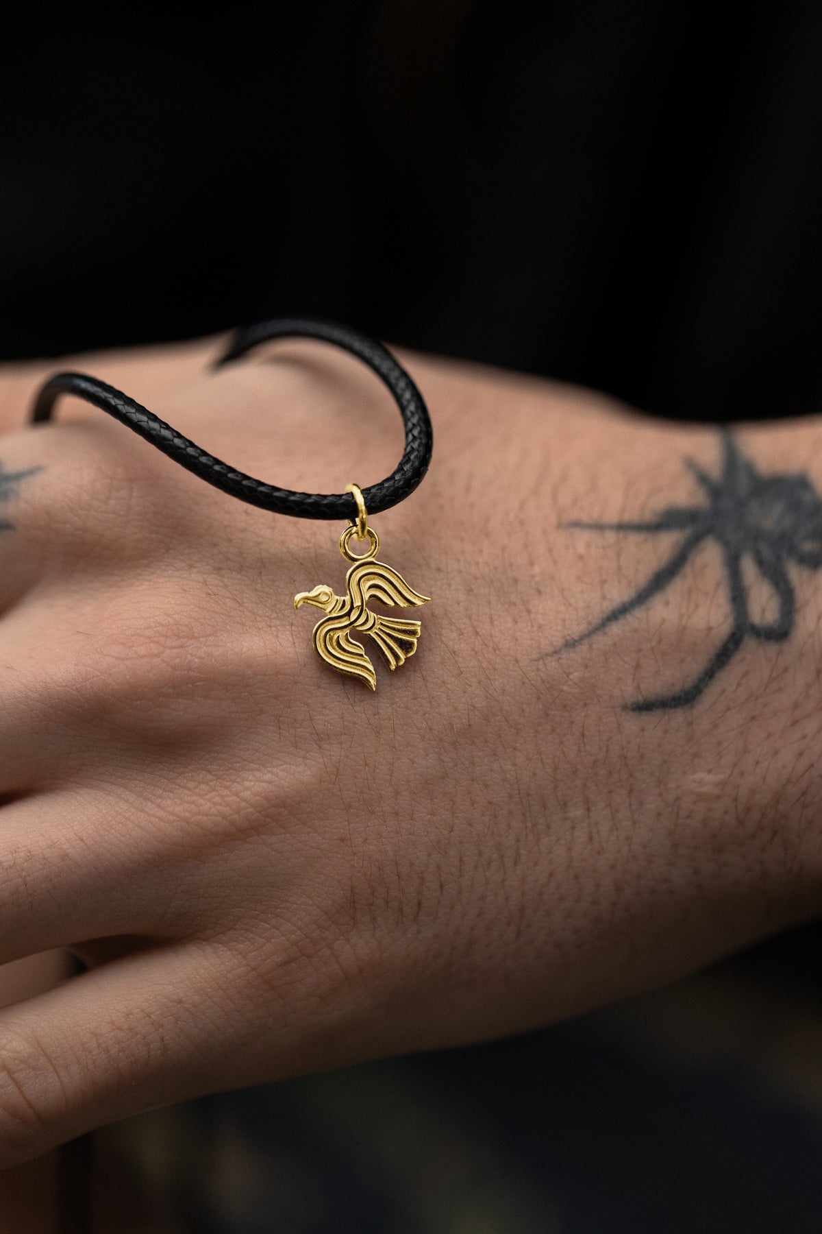 vkngjewelry Pendant Viking Raven Pendant in Gold – Symbol of Odin’s Wisdom