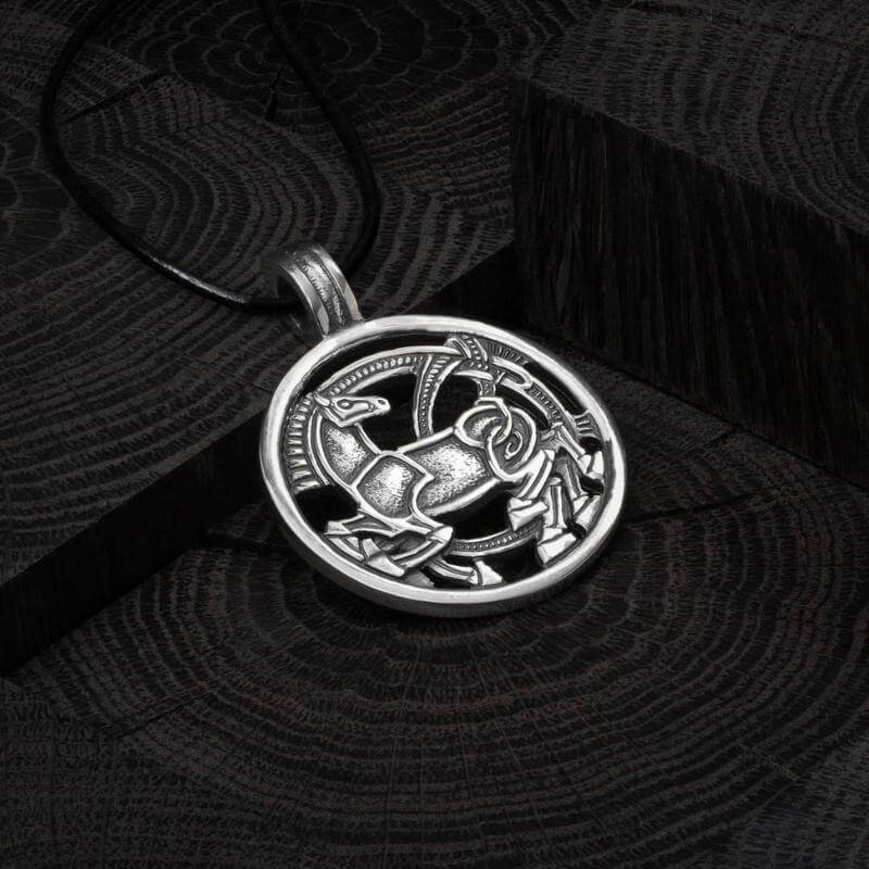 vkngjewelry Pendant Handcrafted Sleipnir Silver Amulet Necklace